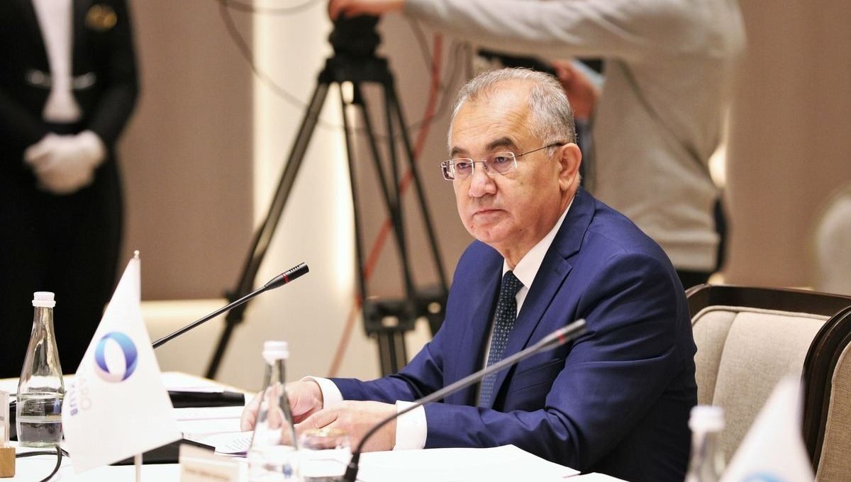 КОНСТИТУЦИЯ И ГРАЖДАНСКОЕ ОБЩЕСТВО