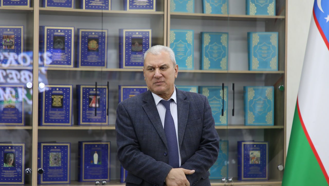 Қадринг баланд бўлсин, она тилим!