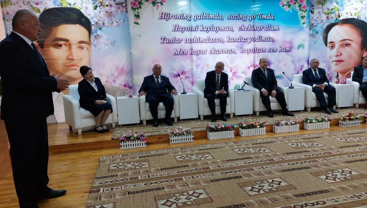 Жиззахдаги ижод мактабида “Уч авлод” учрашуви бўлди