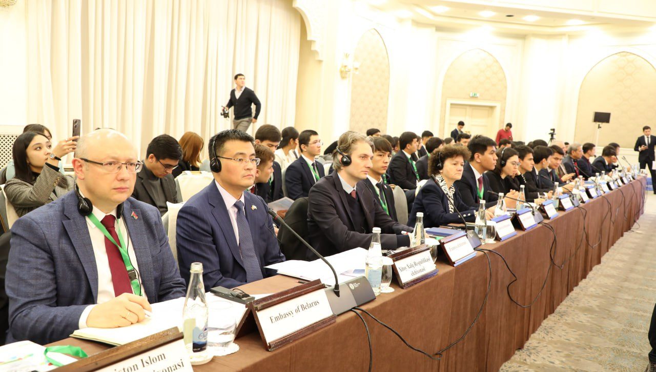 Central Asian Youth Forum on Youth Rights started its work