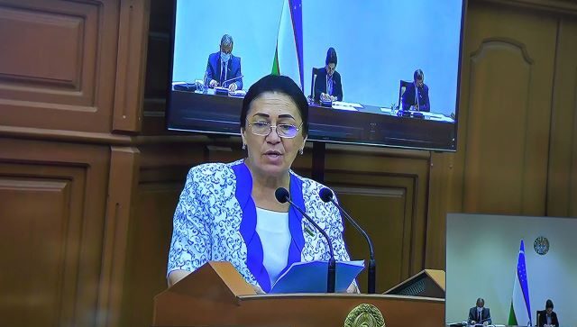 Сенатнинг олтинчи ялпи мажлиси: “Одам савдосига қарши курашиш тўғрисида”ги Қонун маъқулланди