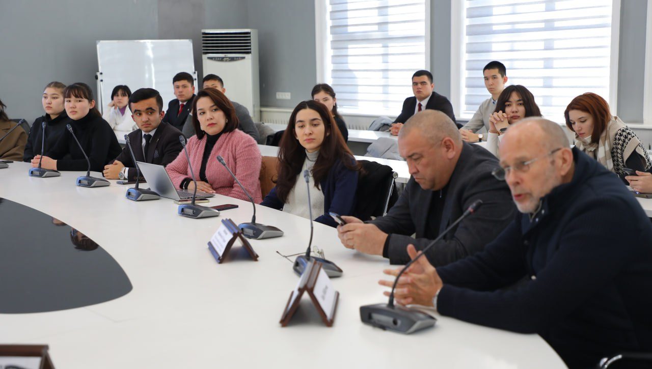 The International Law Faculty of the University of World Economy and Diplomacy (UWED) proudly hosted a captivating guest lecture on December 13, 2023, by esteemed Professor Rein Müllerson, a renowned expert in International Law