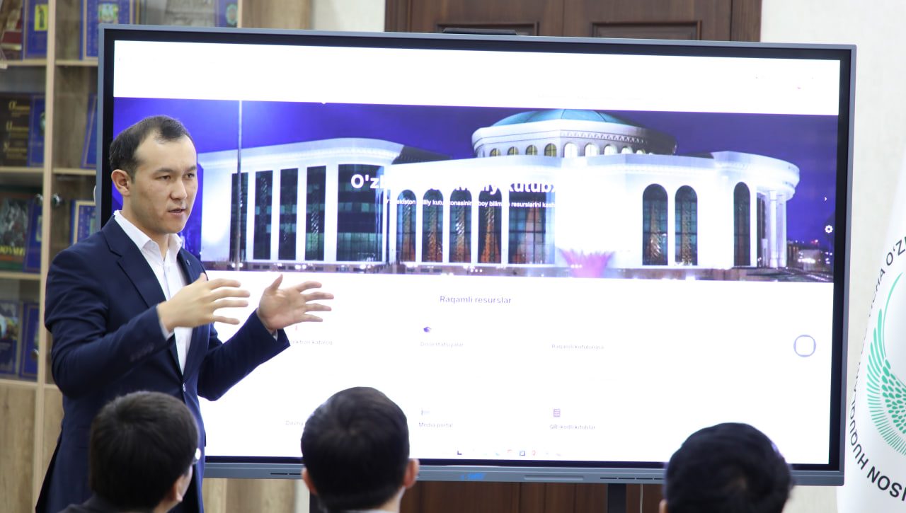 Инсон ҳуқуқлари уйида “Академик соат” ўтказилди