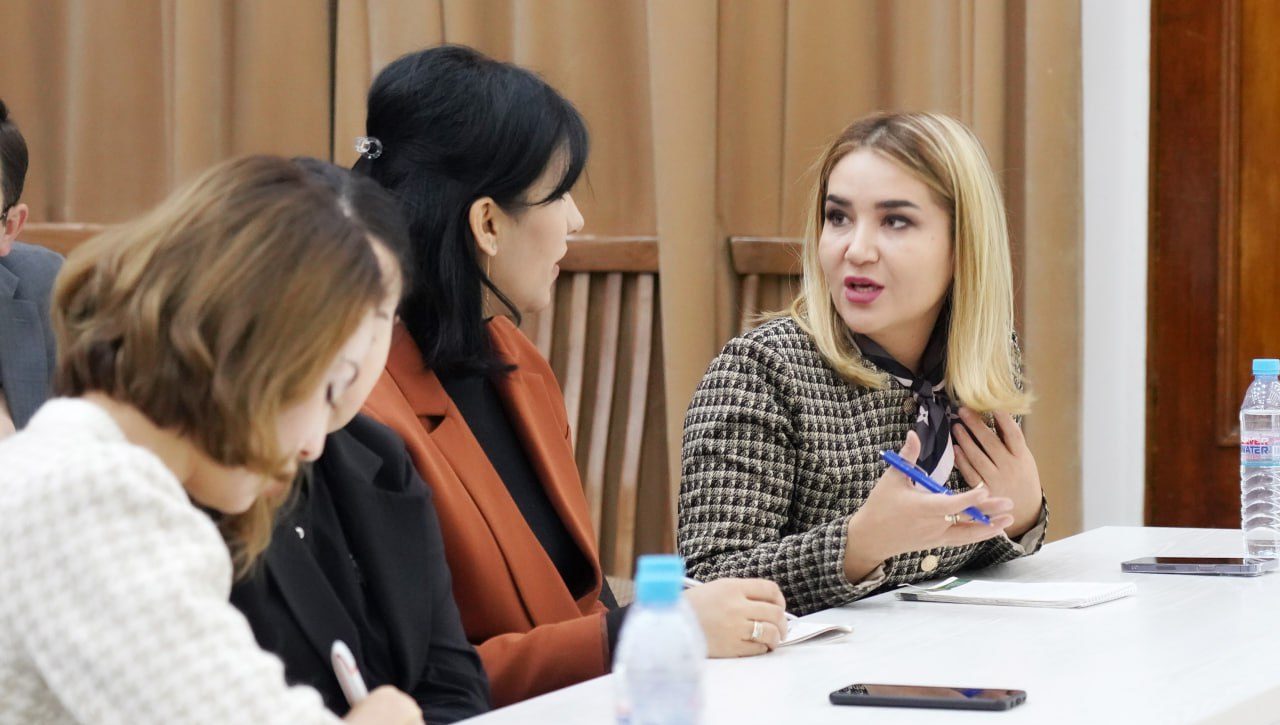 Инқирозли вазиятларда ўзингизга бешта савол беринг – Жонатан Чарлз