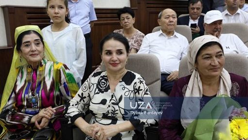 Миллий марказ вакиллари Назира ас-Салом таваллудига бағишланган адабий анжуманда қатнашдилар