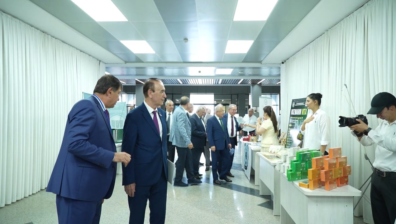 Бухорода анъанавий Ибн Сино ўқишлари халқаро илмий-амалий анжумани бўлиб ўтди!