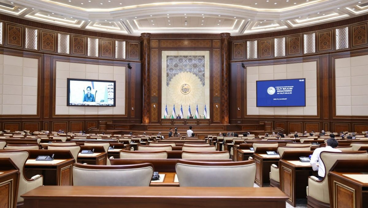 Инсон ҳуқуқлари бўйича миллий марказ директори Сенат мажлисларида иштирок этиш ҳуқуқини олади