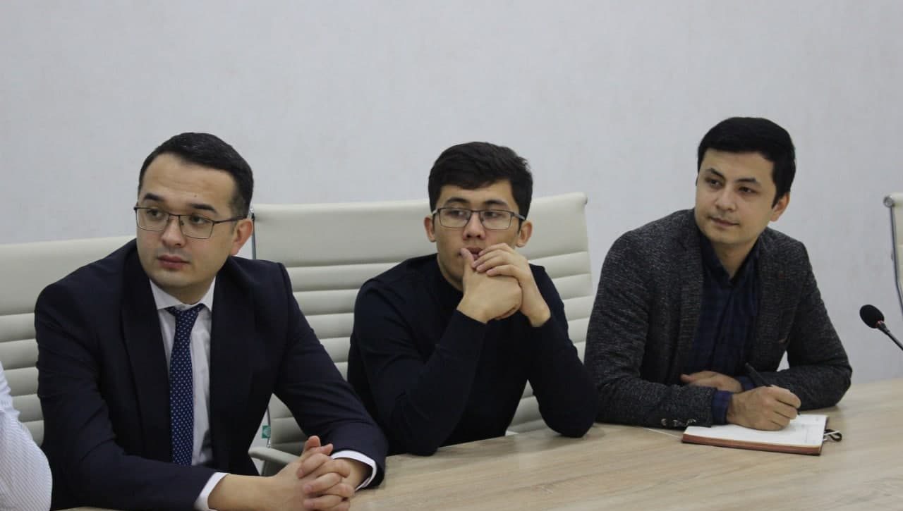 “Инсон ҳуқуқларига оид халқаро ҳуқуқ” мутахассислиги магистратура талабалари билан учрашув бўлди