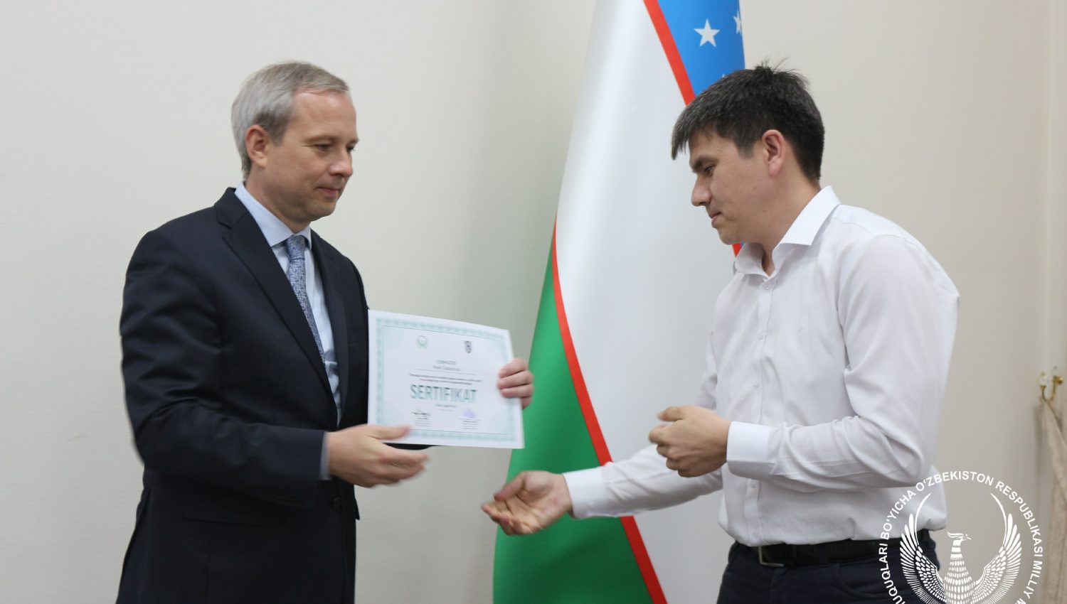 Қийноққа қарши курашиш бўйича ўқув курси тингловчиларига сертификатлар топширилди