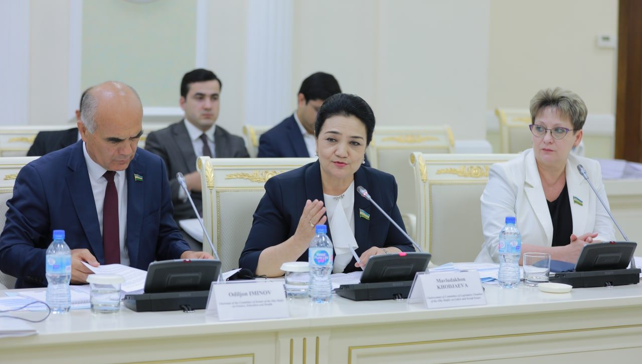 Ногиронлиги бўлган шахсларнинг ҳуқуқларини ҳимоя қилиш масалалари муҳокама қилинди