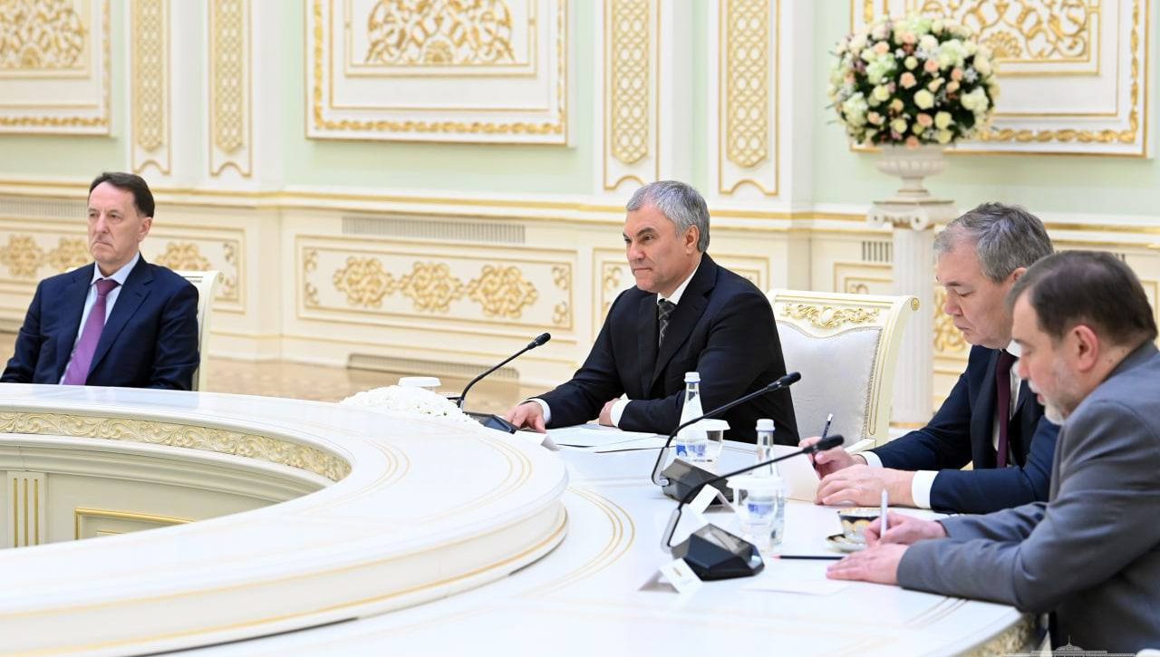 Президент Республики Узбекистан провел встречу с Председателем Государственной Думы России