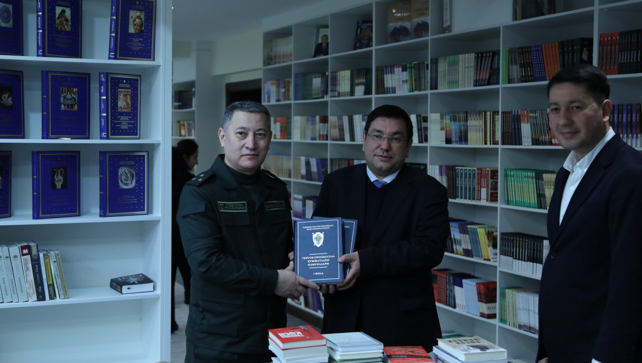 ЎЗБЕКИСТОН ПРОКУРАТУРАСИ ТАРИХИ МУЗЕЙИ БИЛАН ТАНИШУВ