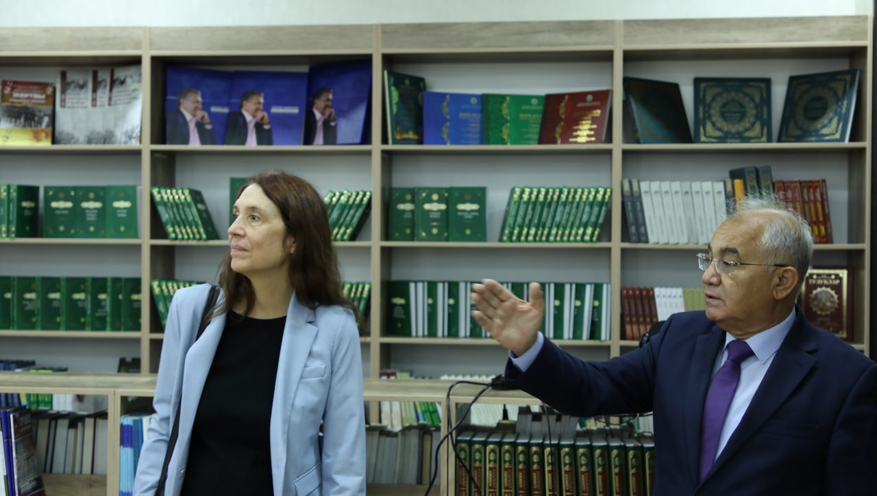 Национальный центр развивает сотрудничество с УВКПЧ