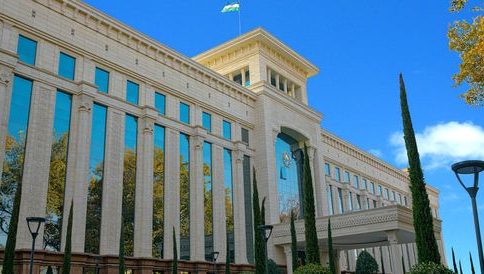 Қийноқдан жабрланганларга зарарни қоплаш тартибини такомиллаштириш масаласи – сенаторлар эътиборида
