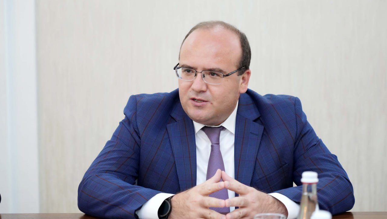 АОКАда Инсон ҳуқуқларини ўрганиш бўйича Хитой жамияти раисининг ўринбосари билан учрашув бўлиб ўтди