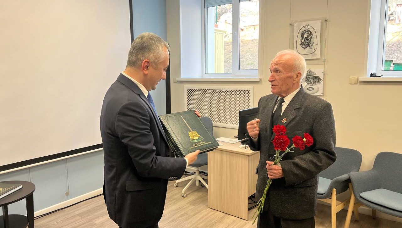 Владивостокда “Ғалаба боғи фалсафаси” китоби тақдимоти бўлиб ўтди