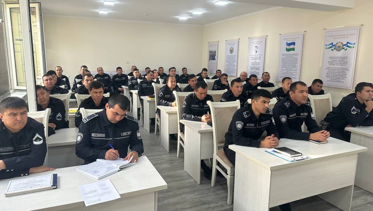 ДЕКЛАРАЦИЯ ВА ЯНГИЛАНГАН КОНСТИТУЦИЯ:  УЙҒУН ЖИҲАТЛАРИ