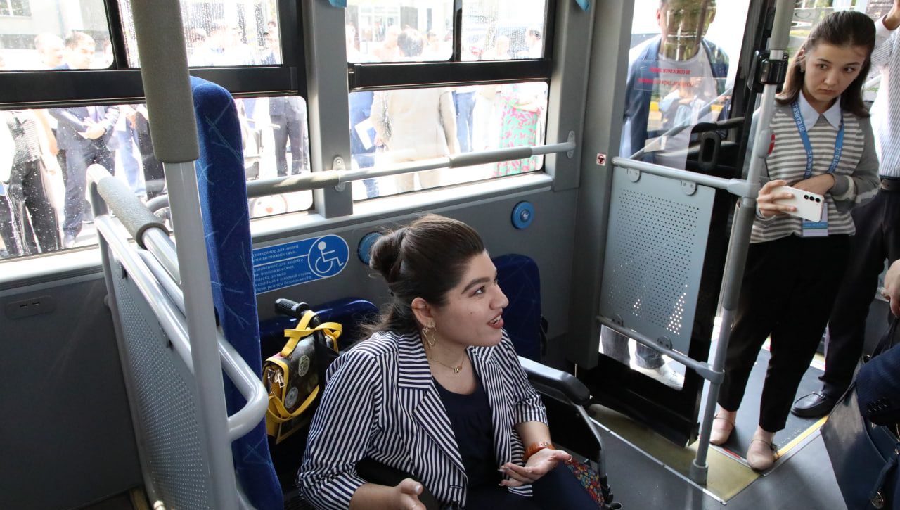 The importance of supporting persons with disabilities was explained to drivers and conductors