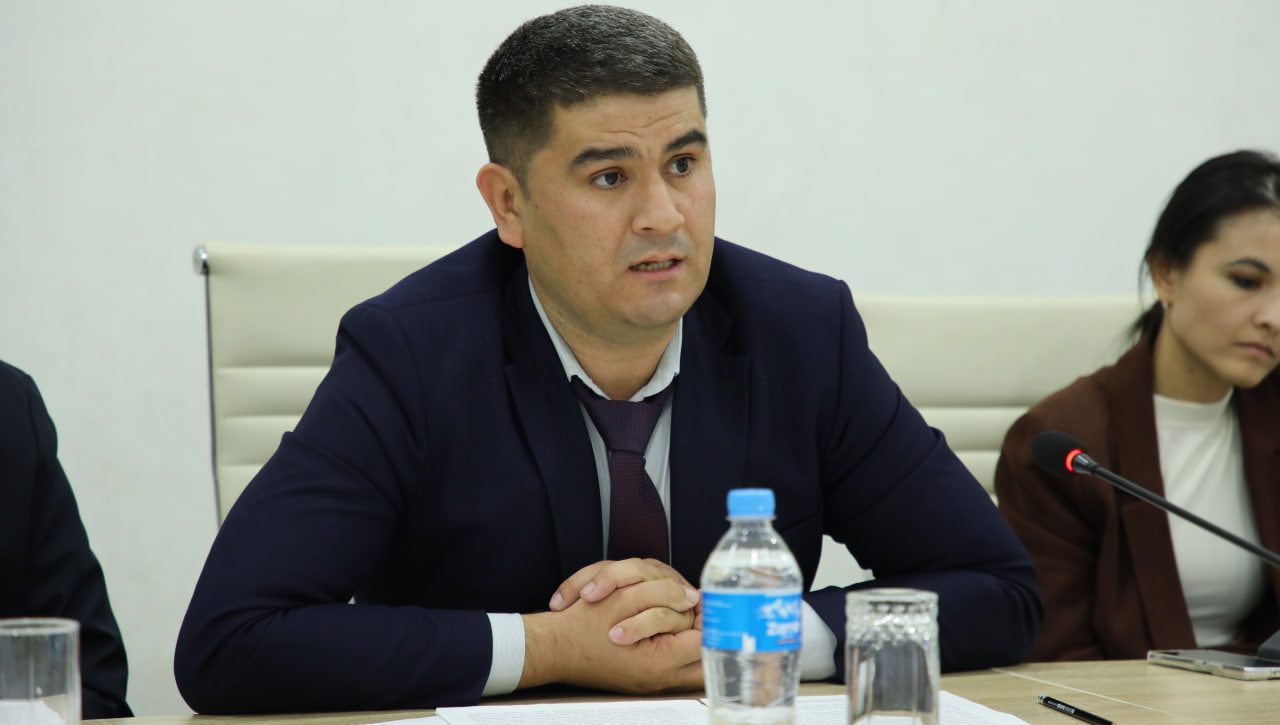 Миллий марказда ёш олимлар билан давра суҳбати