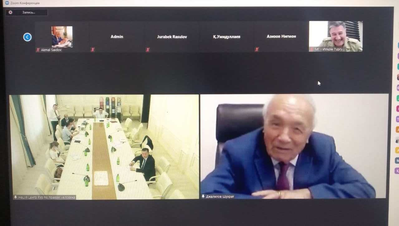 Инсон ҳуқуқлари ихтисослиги бўйича дастлабки диссертация ҳимояси бўлиб ўтди