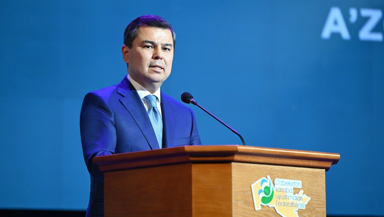 Сегодня в Ташкенте состоялось торжественное мероприятие, приуроченное к Дню профсоюзов и 120-летию профсоюзного движения в Узбекистане