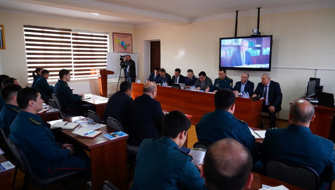 Қийноққа қарши курашиш бўйича ўқув курси