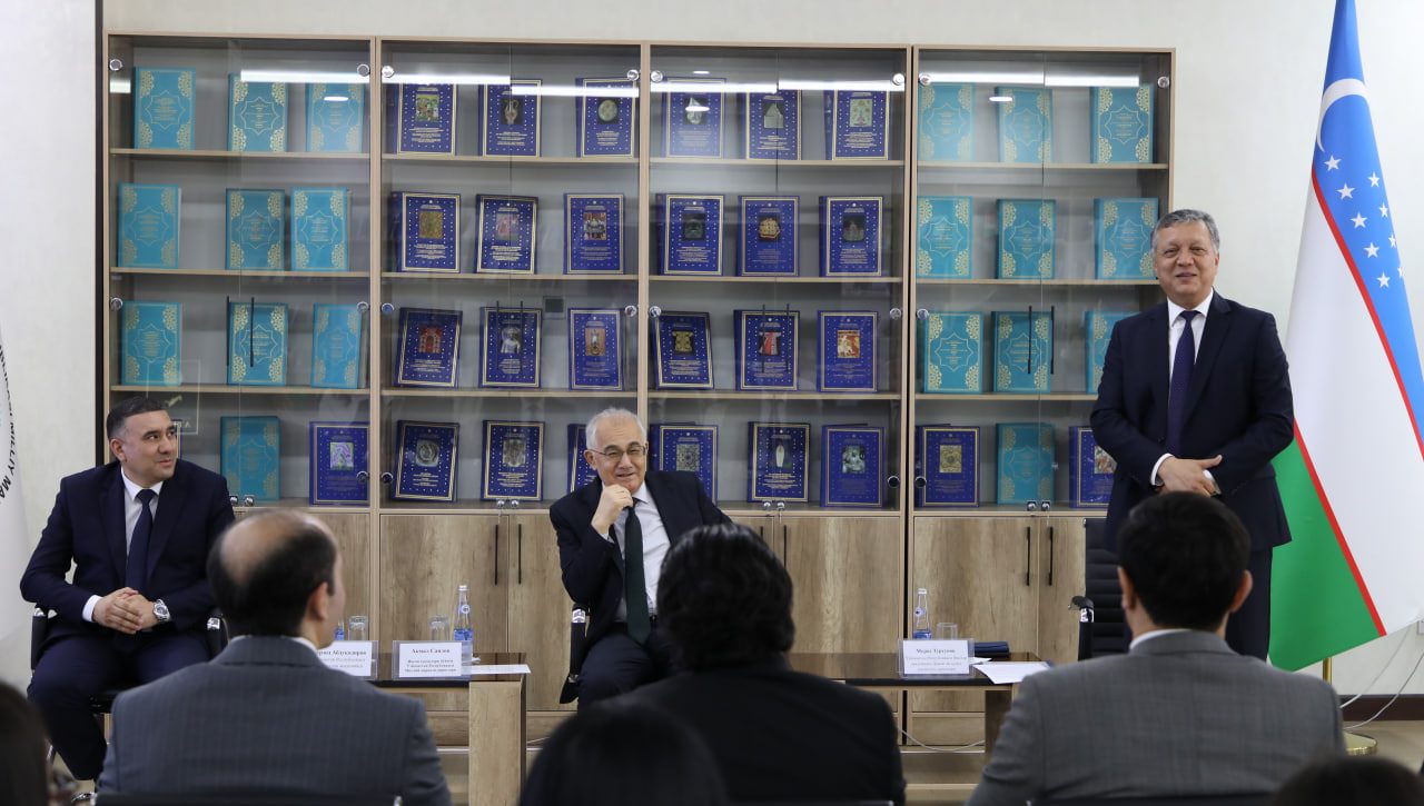 Memorandum on Cooperation Signed Between the National Centre and the Academy of Justice
