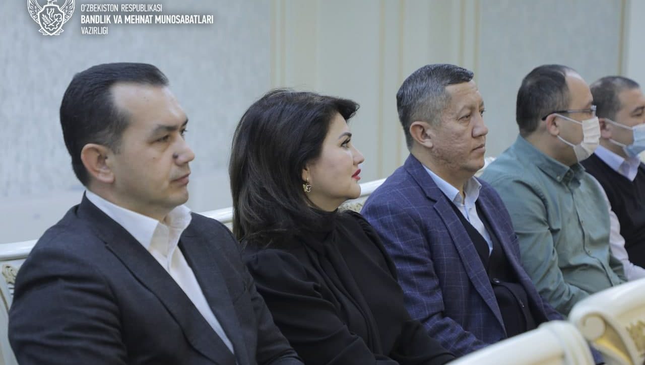Одам савдоси ва мажбурий меҳнатга қарши курашиш Миллий комиссиясининг навбатдаги йиғилиши бўлиб ўтмоқда