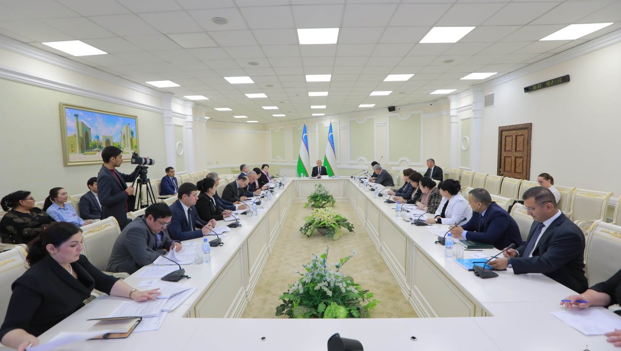 Парламент комиссиясининг навбатдаги йиғилиши бўлиб ўтди