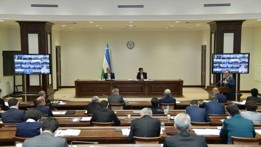 Халқ депутатлари маҳаллий Кенгашларининг айрим қарорлари бекор қилинди