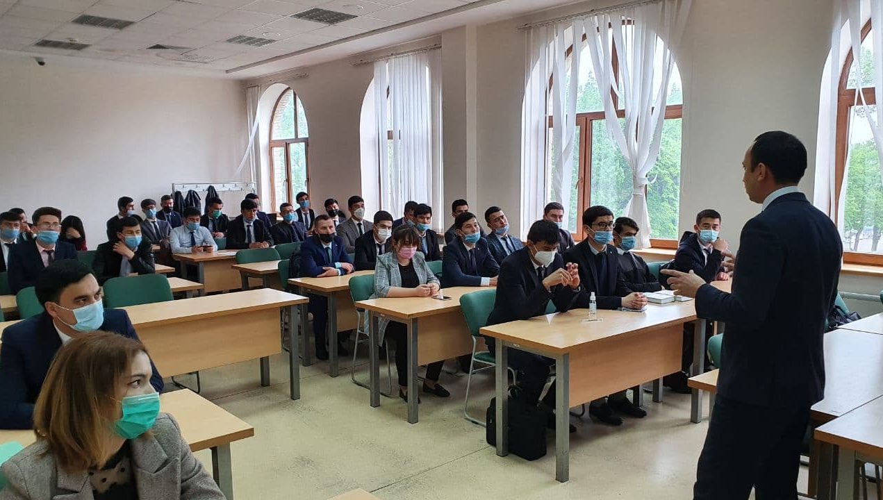 Инсон ҳуқуқларига бағишланган маҳорат дарси ўтказилди