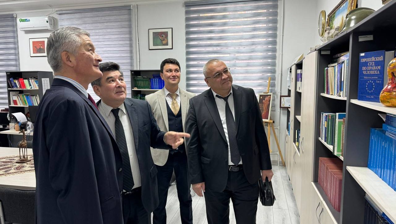 Халқаро форум доирасида талабалар учун маҳорат дарси  ўтказилди