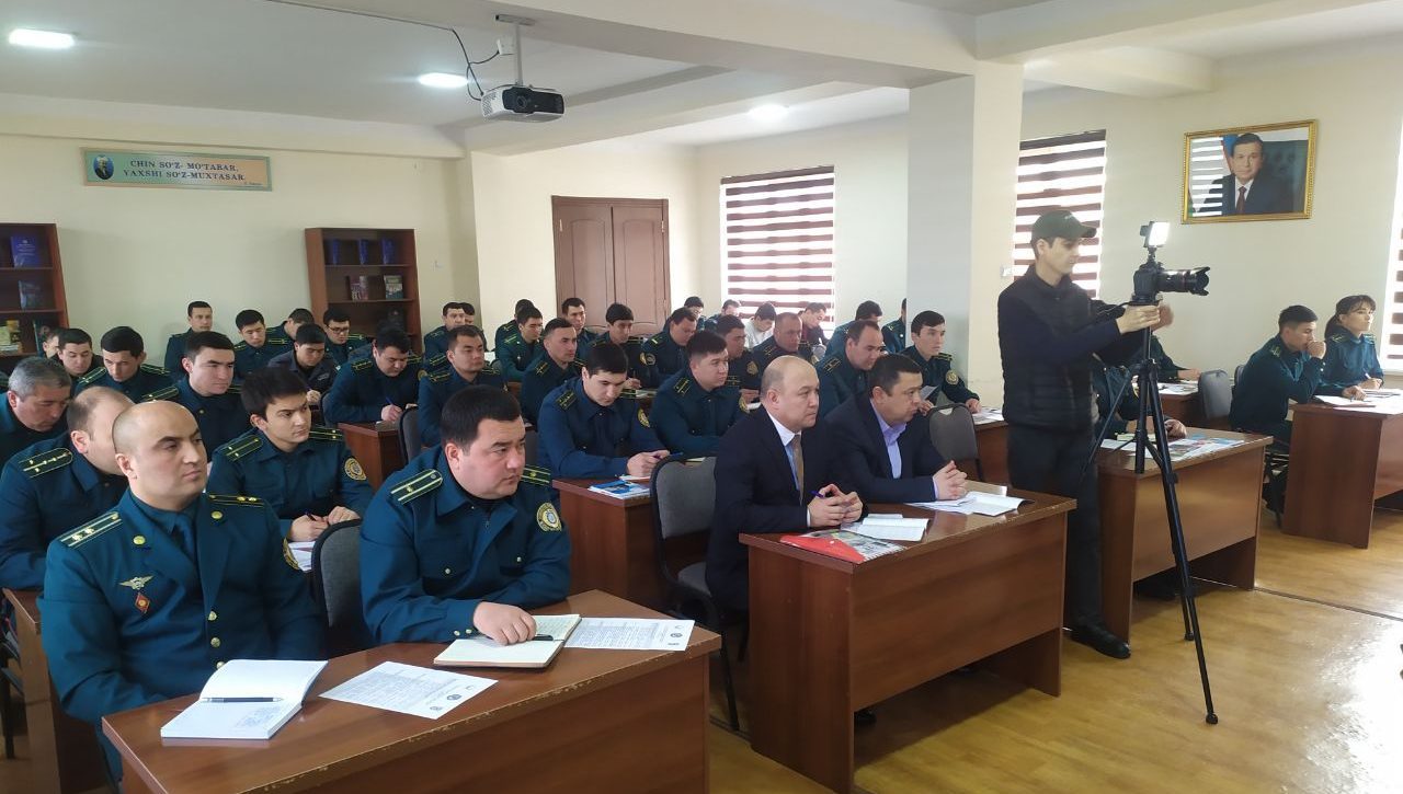 Қийноққа қарши курашиш бўйича ўқув курси