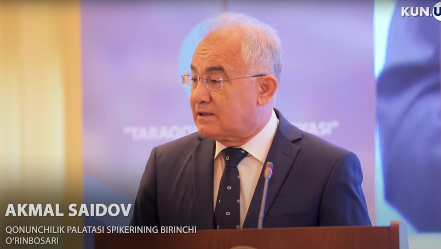 “Дунёда конституциявий ислоҳотлар шарпаси кезиб юрибди” — Акмал Саидов