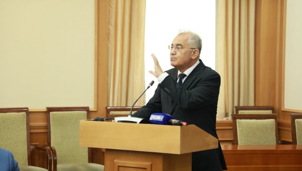  “Конституциявий ислоҳот жамоатчилик муҳокамасида” мавзусида очиқ мулоқот бошланди