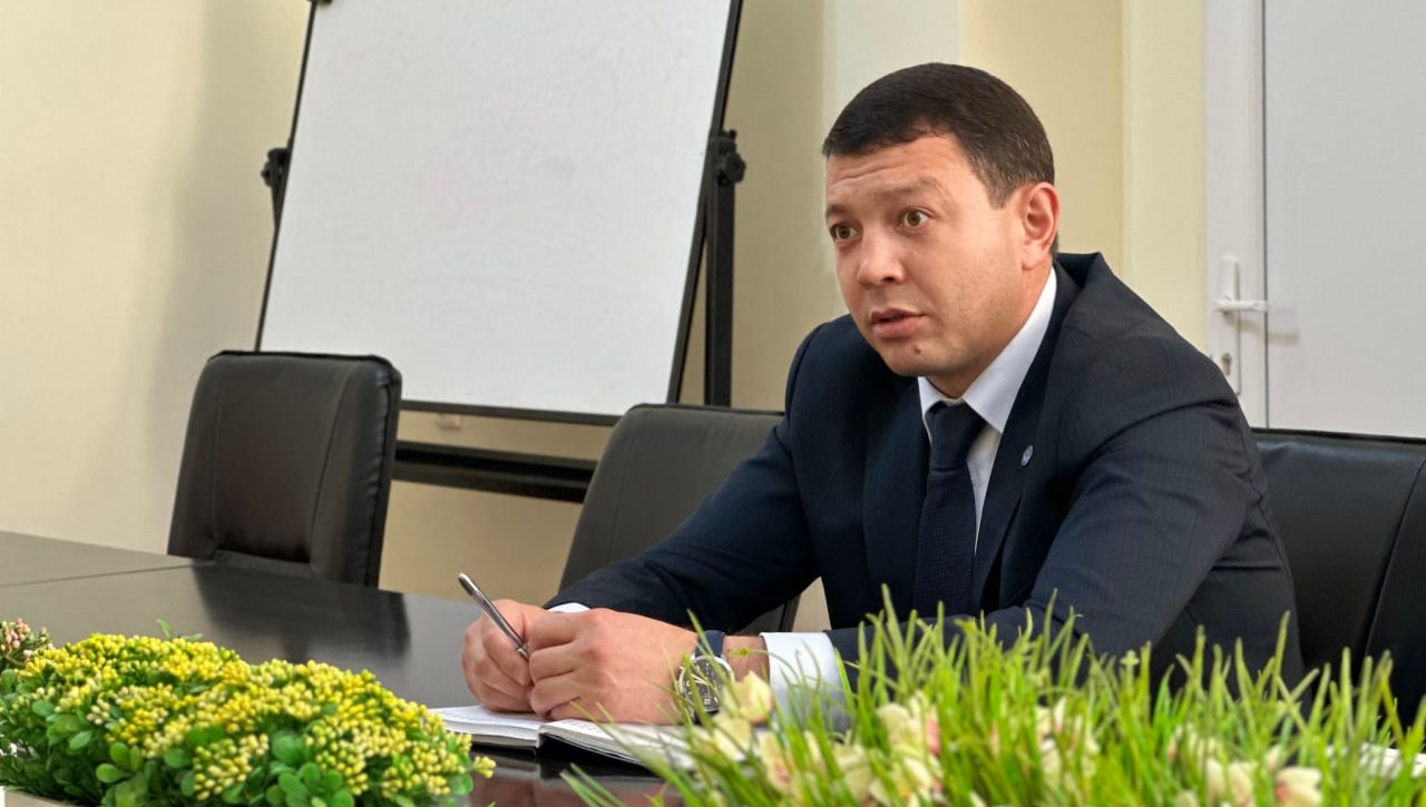 Қирғизистон Маданият вазирлигида Чингиз Айтматов хотирасига бағишланган  форум иштирокчилари билан мулоқот бўлди