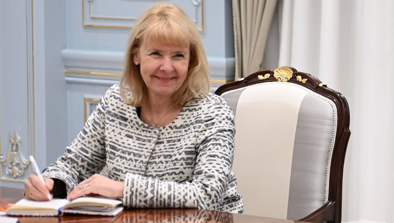 Президент Узбекистана отметил важность тесного сотрудничества с институтами Евросоюза в области человеческого измерения
