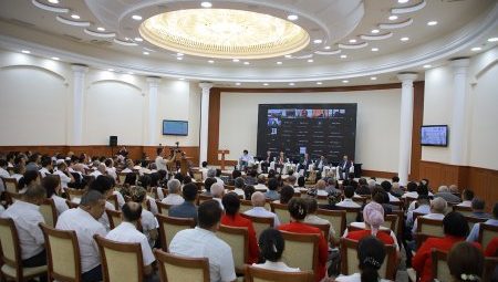 УРГАНЧ ШАҲРИДА ХАЛҚАРО КОНФЕРЕНЦИЯ ИШ БОШЛАДИ