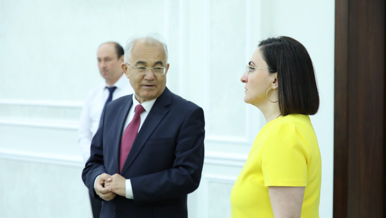 Обсужден опыт в сфере защиты прав человека с акцентом на права детей