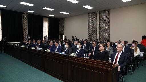 Анъанавий Плеханов ўқишлари: ёшларни қўллаб-қувватлаш ва аҳоли саломатлигини мустаҳкамлаш – давр талаби