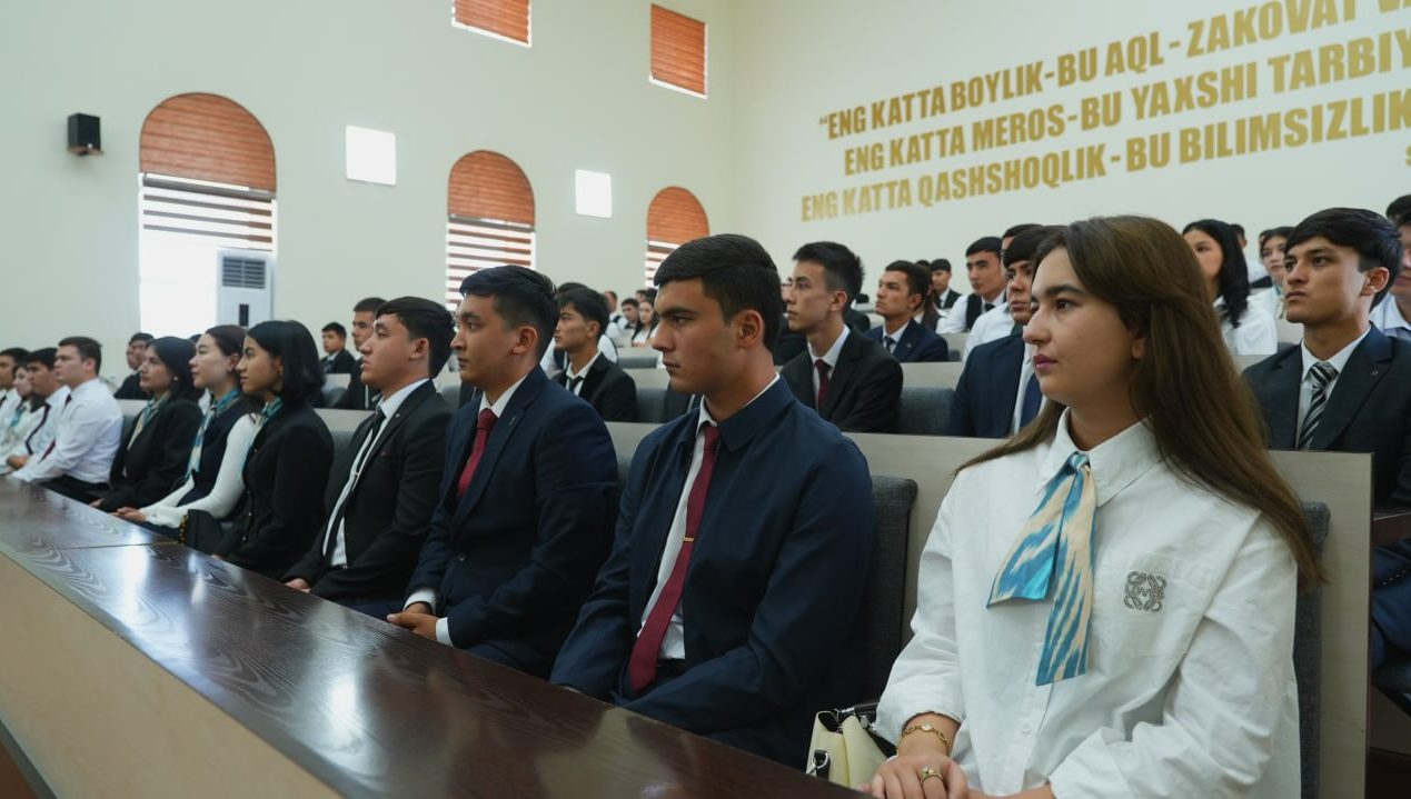 АКАДЕМИК ВА ЁШЛАР УЧРАШУВИ