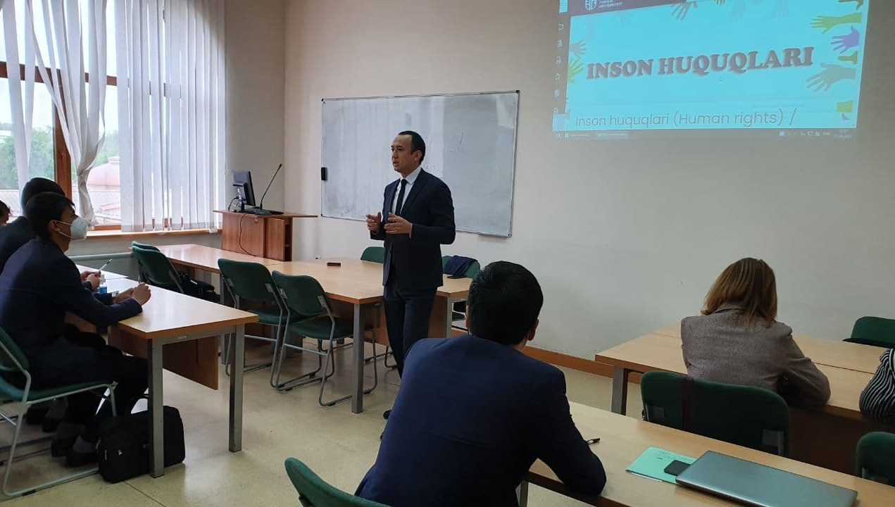 Инсон ҳуқуқларига бағишланган маҳорат дарси ўтказилди