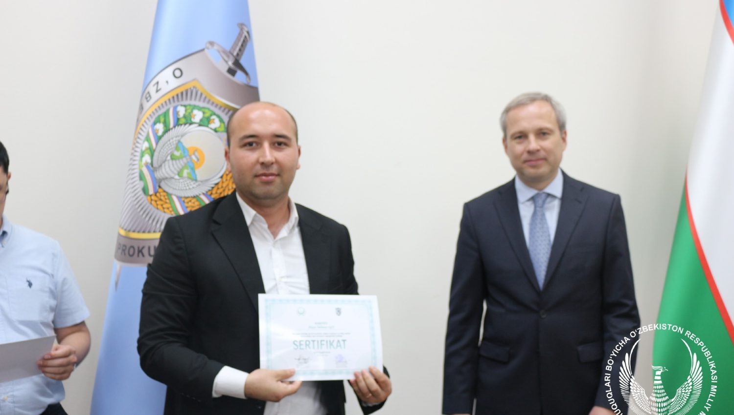 Қийноққа қарши курашиш бўйича ўқув курси тингловчиларига сертификатлар топширилди