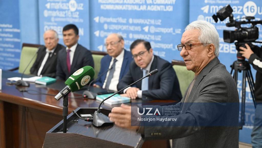 Устоз журналист китоблари тақдимоти ўтказилди