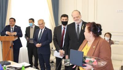 «За защиту прав человека»: нагрудный знак вручен первым владельцам