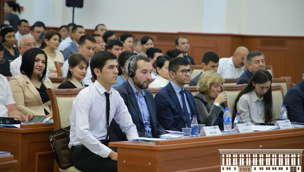 “ИНСОН – ЖАМИЯТ– ДАВЛАТ” КОНСТИТУЦИЯВИЙ ТАМОЙИЛИНИ АМАЛГА ОШИРИШ: МИЛЛИЙ ВА ХОРИЖИЙ ТАЖРИБА 