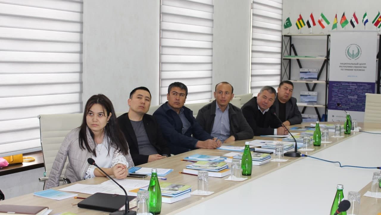 ҚИЙНОҚҚА СОЛИШГА ҚАРШИ КУРАШИШ: Тренерлар ўқув курсларини ўтказишга тайёр