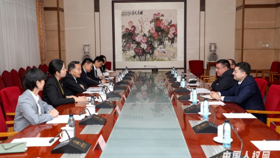 CSHRS executive VP Jiang Jianguo meets with Uzbekistan delegation