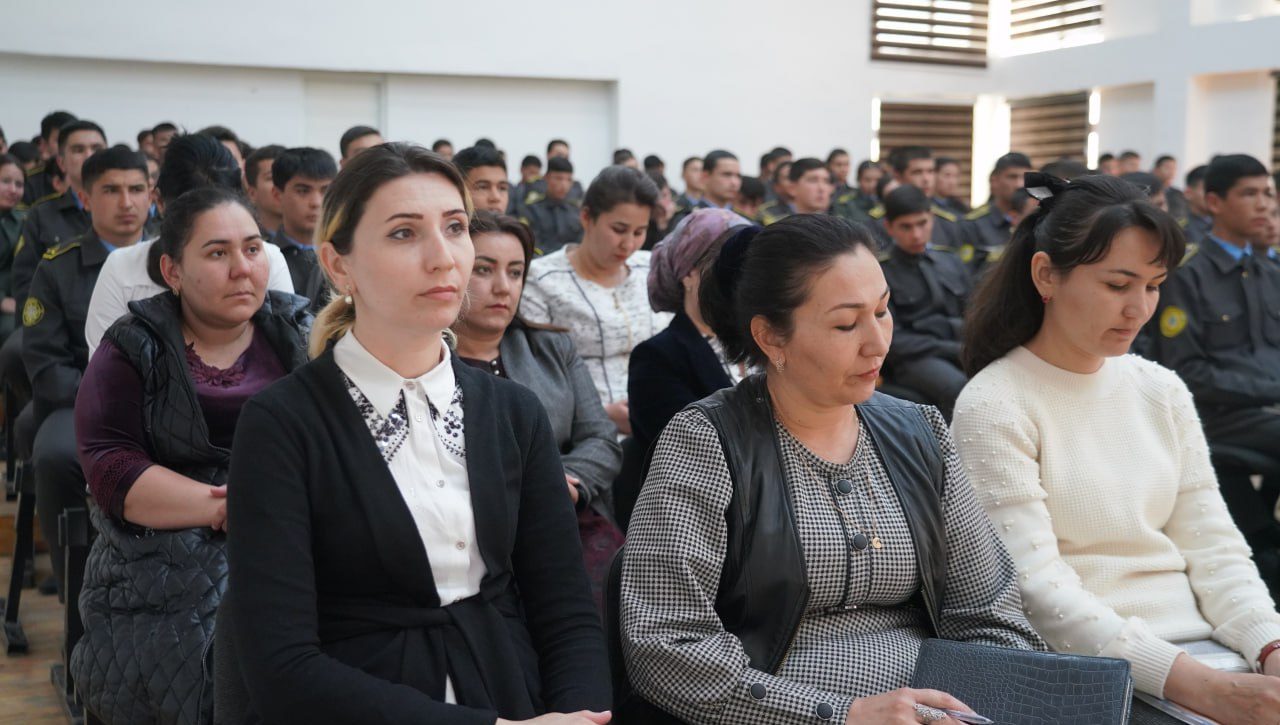 Референдум бўйича суҳбат ёшларга манзур бўлди
