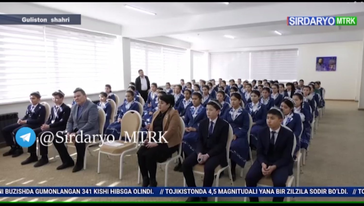 "Инсон ҳуқуқлари ҳафталиги" доирасида Ҳалима Худойбердиева номидаги ижод мактабида "Судья ва ёшлар учрашуви" бўлиб ўтди